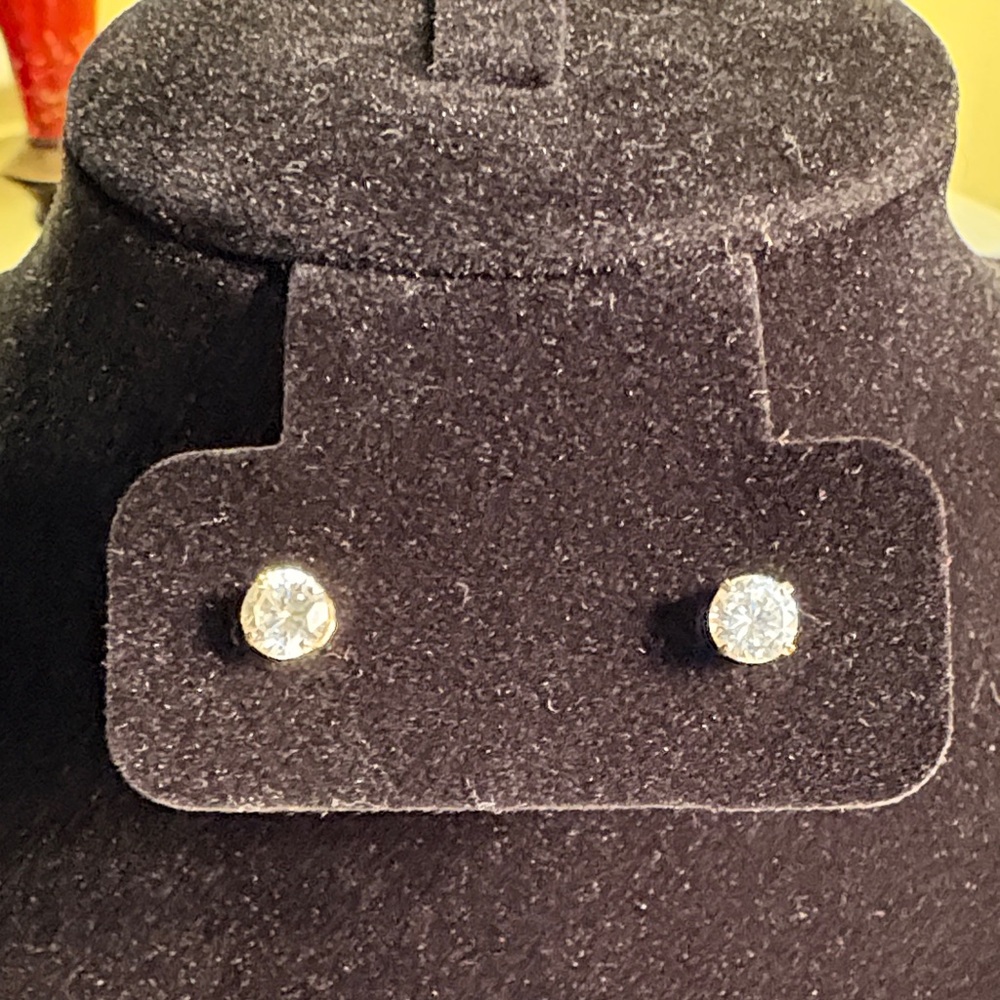 Elegant 14K Yellow Gold DQ CZ  Stud Earrings